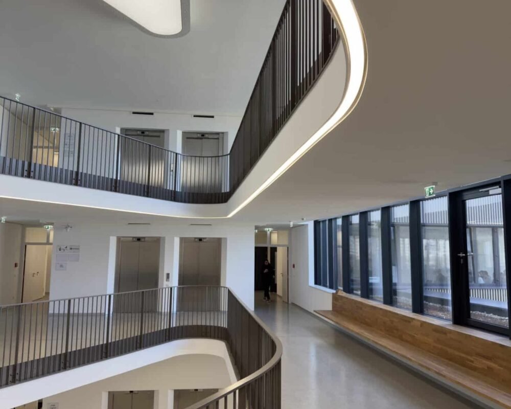 кампус University of Sustainability Study Roads University of Sustainability